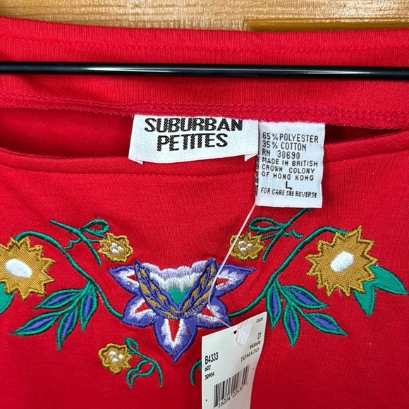 Urban Outfitters Red Embellished Boxy Blouse - Picture 2 of 3